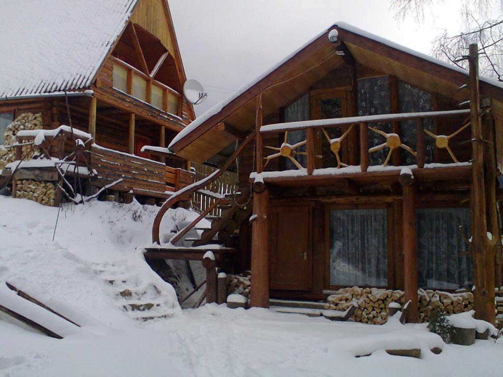 Hotel Krutogora Tatariv Esterno foto